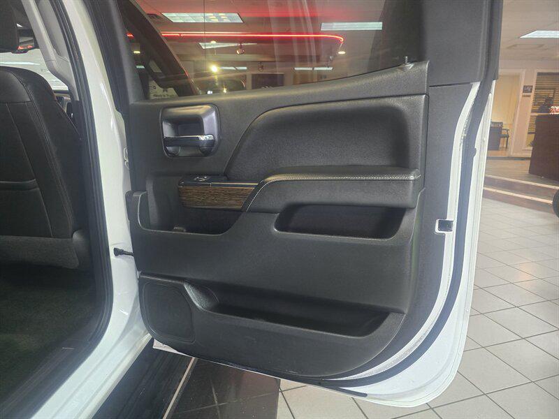 used 2018 GMC Sierra 1500 car, priced at $27,995