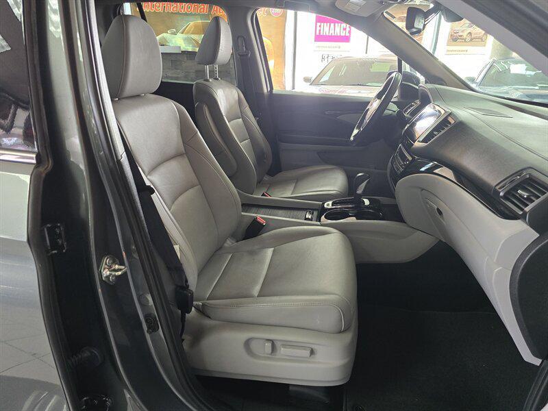 used 2019 Honda Ridgeline car, priced at $25,995