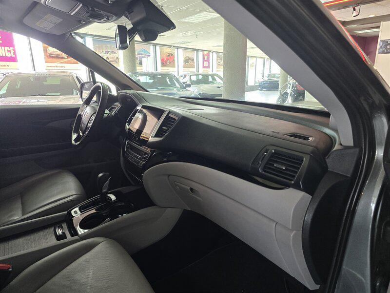 used 2019 Honda Ridgeline car, priced at $25,995