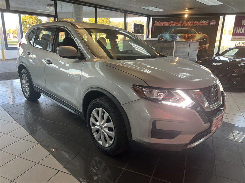 used 2019 Nissan Rogue car, priced at $12,995