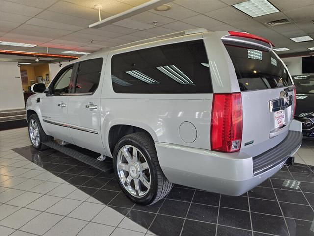 used 2010 Cadillac Escalade ESV car, priced at $16,995