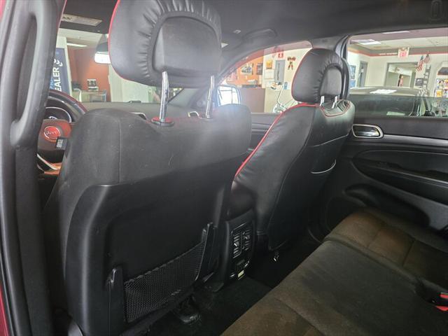 used 2021 Jeep Grand Cherokee car, priced at $18,995