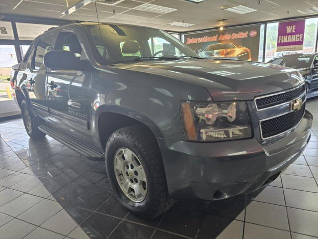 used 2011 Chevrolet Avalanche car, priced at $10,995