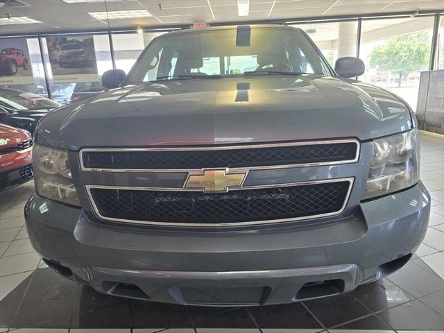 used 2011 Chevrolet Avalanche car, priced at $10,995