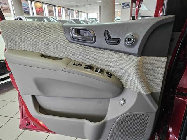 used 2008 Kia Sedona car, priced at $7,495