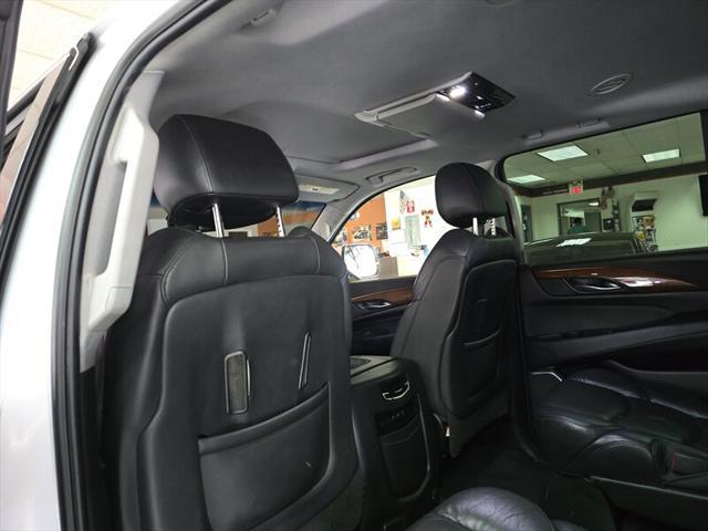 used 2017 Cadillac Escalade ESV car, priced at $21,995