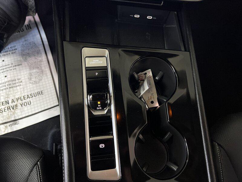 used 2024 Volkswagen Atlas car, priced at $28,995