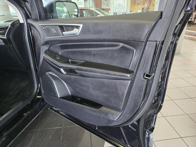 used 2022 Ford Edge car, priced at $14,995