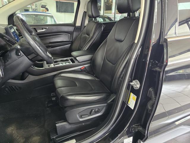 used 2022 Ford Edge car, priced at $14,995