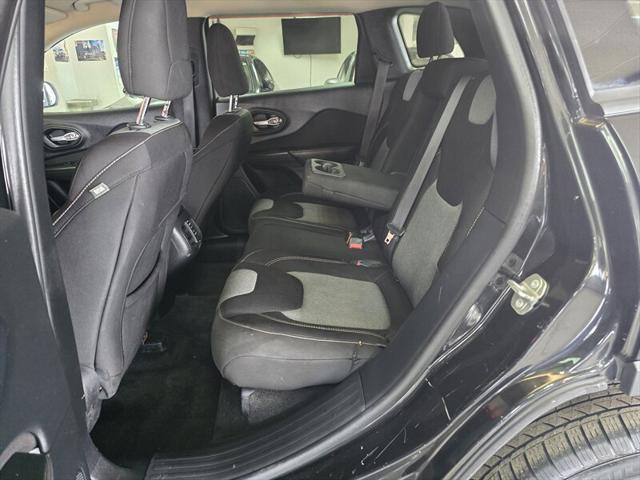 used 2016 Jeep Cherokee car, priced at $9,995