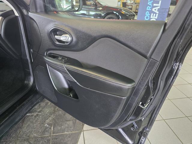 used 2016 Jeep Cherokee car, priced at $9,995
