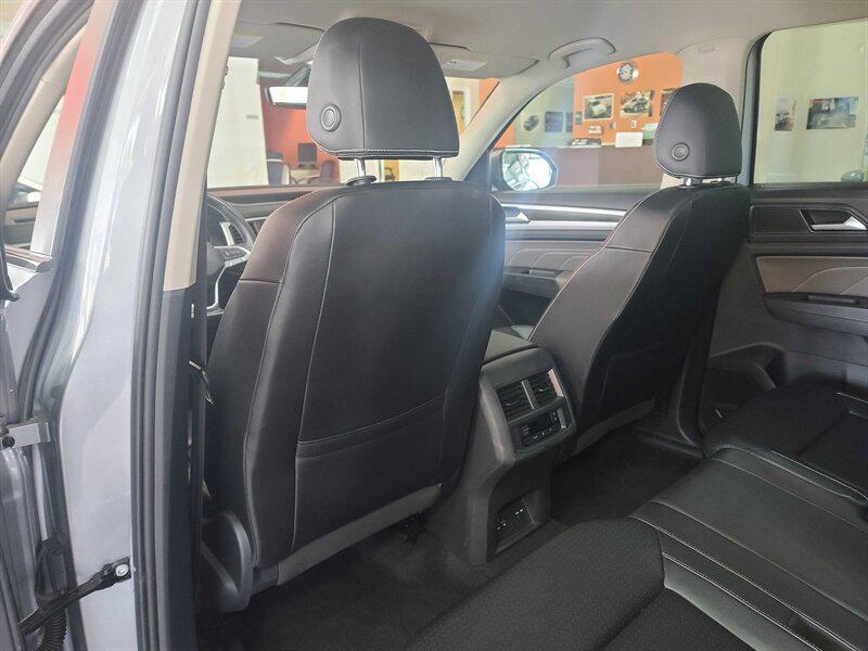used 2021 Volkswagen Atlas car, priced at $21,995