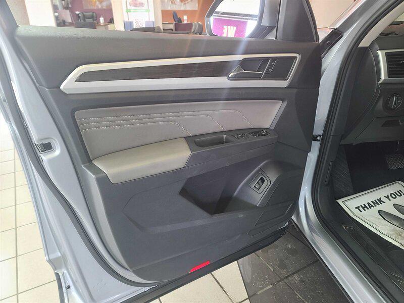 used 2021 Volkswagen Atlas car, priced at $21,995