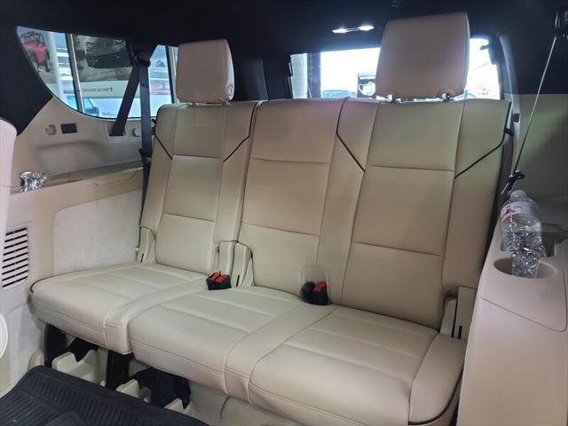 used 2022 Cadillac Escalade ESV car, priced at $99,995