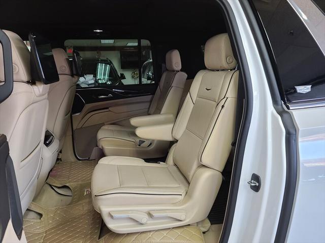 used 2022 Cadillac Escalade ESV car, priced at $99,995