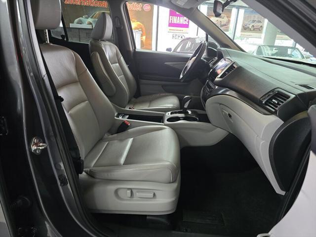 used 2019 Honda Ridgeline car, priced at $17,995