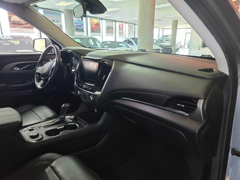 used 2020 Chevrolet Traverse car, priced at $16,995