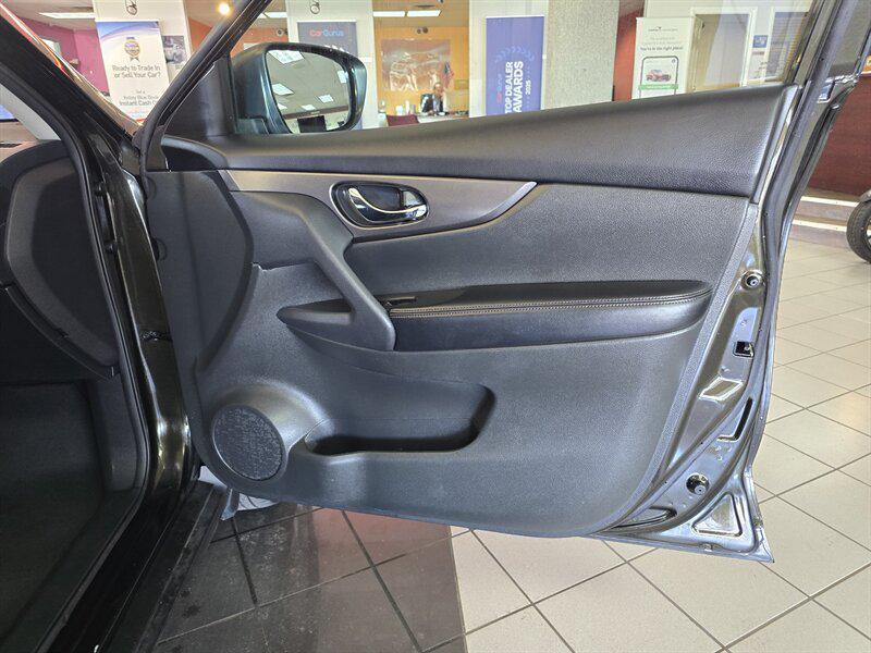 used 2016 Nissan Rogue car, priced at $9,995