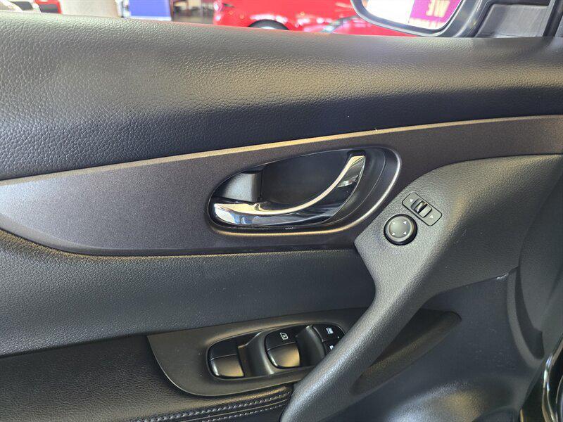 used 2016 Nissan Rogue car, priced at $9,995