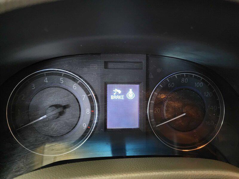 used 2011 INFINITI G25x car, priced at $8,995