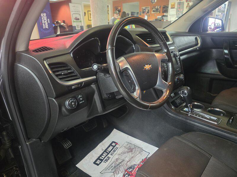 used 2015 Chevrolet Traverse car, priced at $6,995