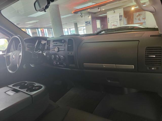 used 2013 GMC Sierra 1500 car, priced at $13,995