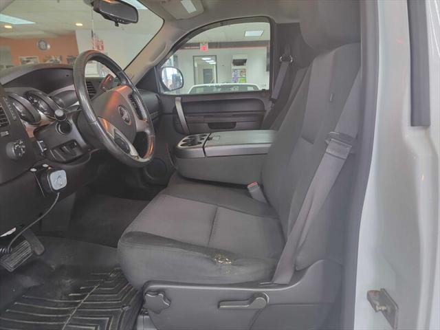 used 2013 GMC Sierra 1500 car, priced at $13,995