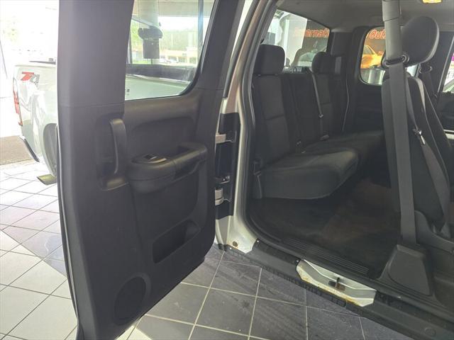 used 2013 GMC Sierra 1500 car, priced at $12,995