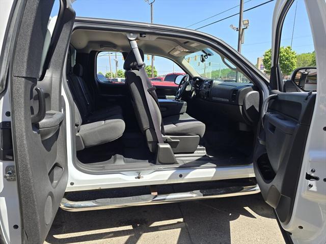 used 2011 Chevrolet Silverado 2500 car, priced at $16,995