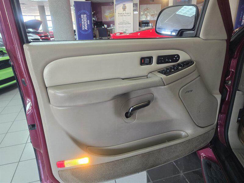 used 2004 GMC Yukon XL car, priced at $3,995