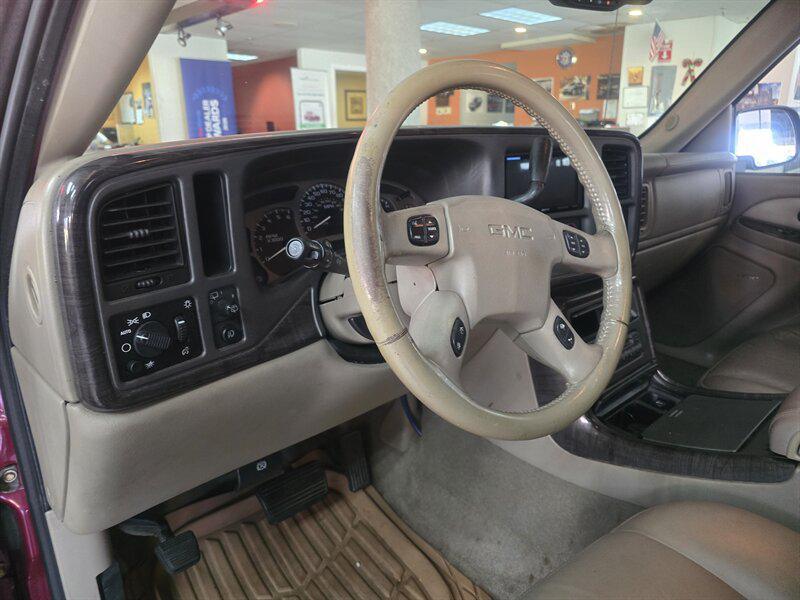 used 2004 GMC Yukon XL car, priced at $3,995