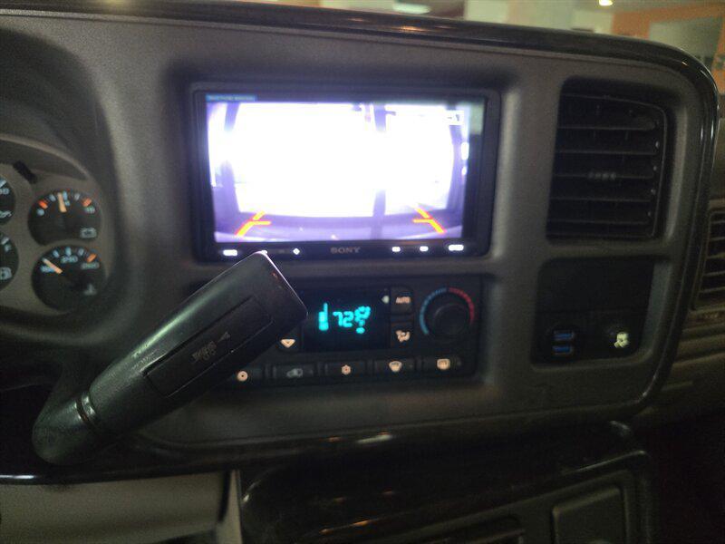 used 2004 GMC Yukon XL car, priced at $3,995