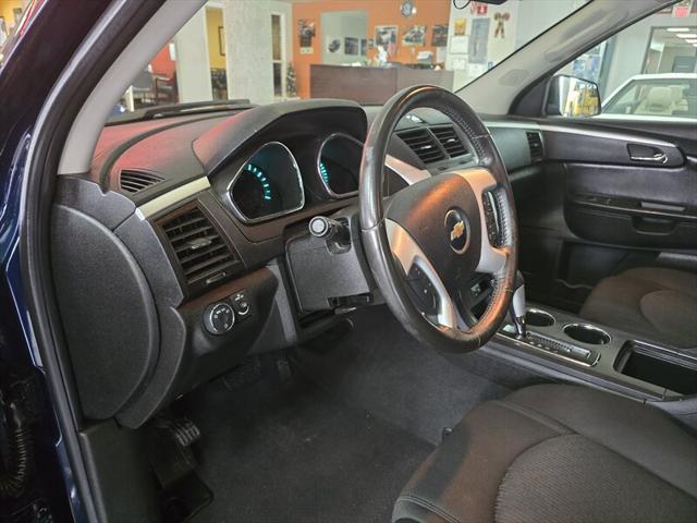 used 2010 Chevrolet Traverse car, priced at $7,995