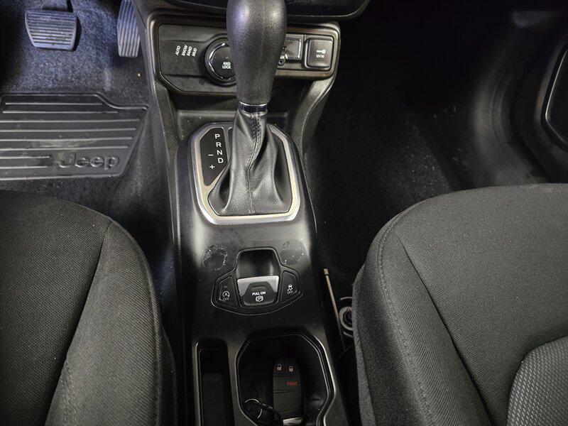 used 2023 Jeep Renegade car, priced at $18,995