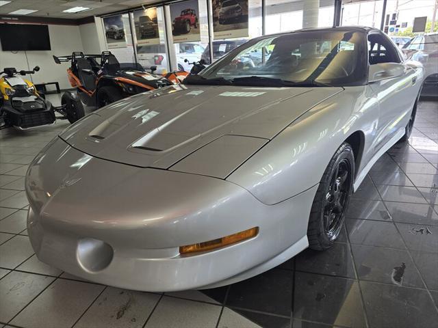 used 1995 Pontiac Firebird car, priced at $10,995