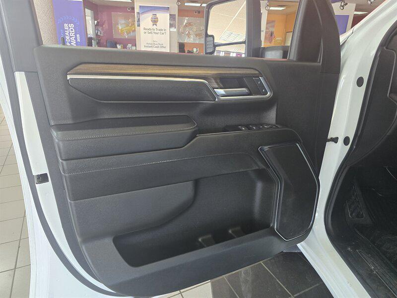 used 2024 Chevrolet Silverado 2500 car, priced at $49,995