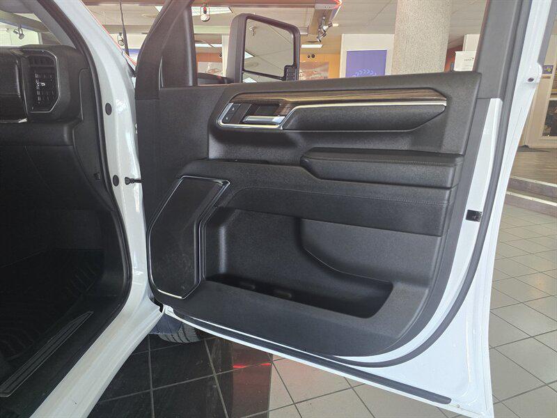 used 2024 Chevrolet Silverado 2500 car, priced at $49,995