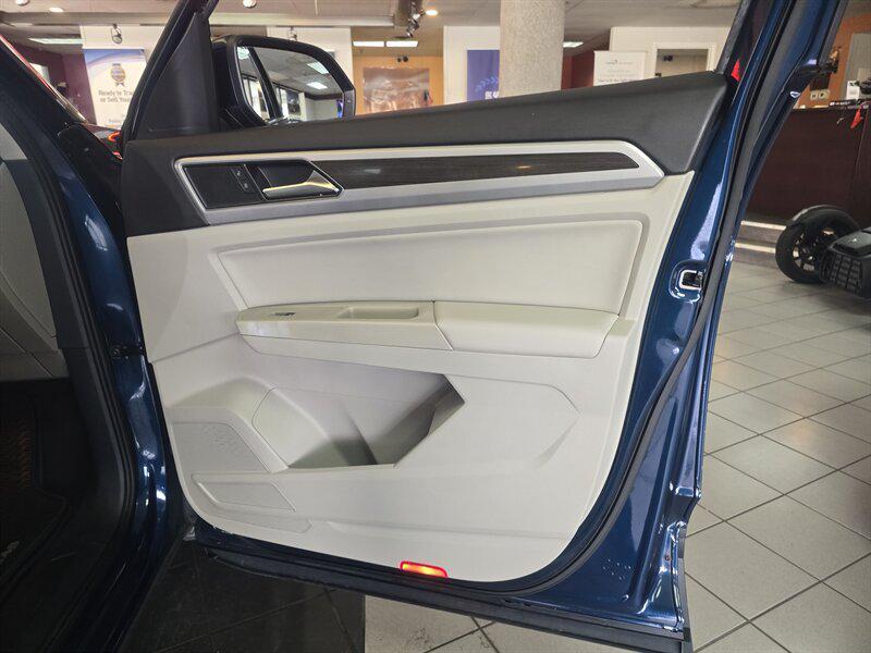 used 2018 Volkswagen Atlas car, priced at $10,995