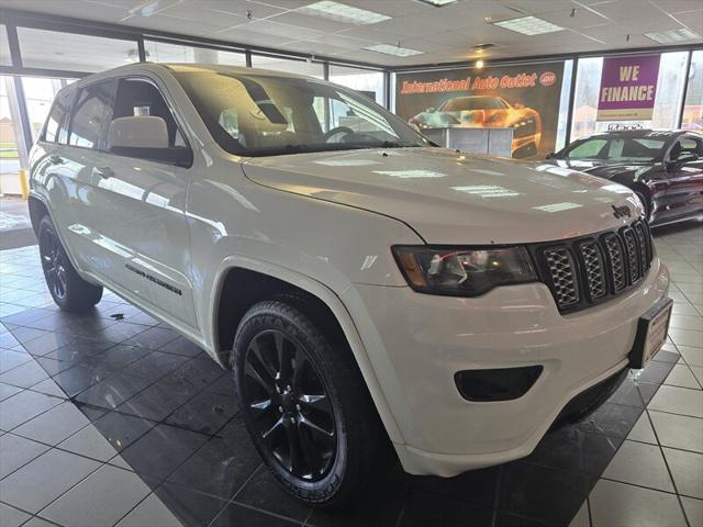 used 2018 Jeep Grand Cherokee car, priced at $17,995