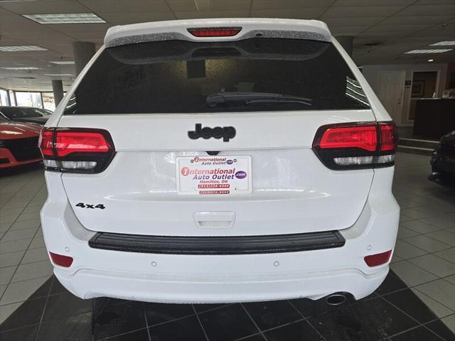 used 2018 Jeep Grand Cherokee car, priced at $17,995