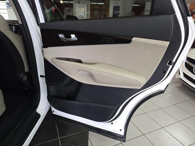 used 2019 Kia Sorento car, priced at $12,995