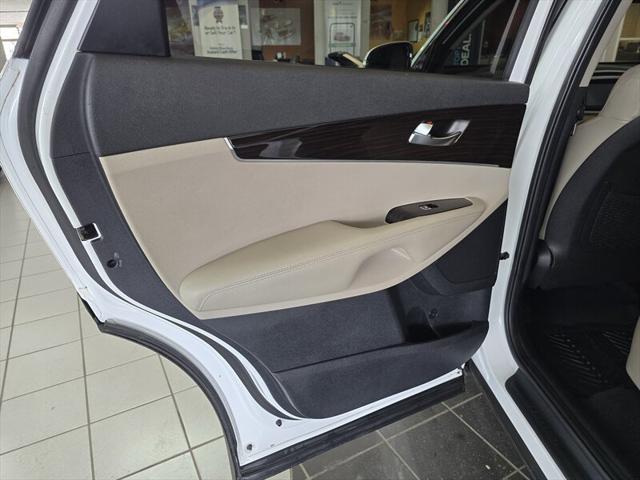 used 2019 Kia Sorento car, priced at $12,995