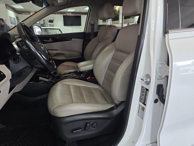 used 2019 Kia Sorento car, priced at $12,995