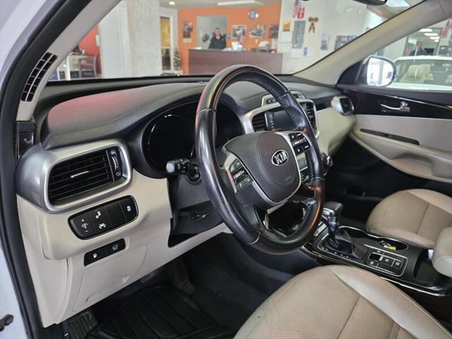 used 2019 Kia Sorento car, priced at $12,995
