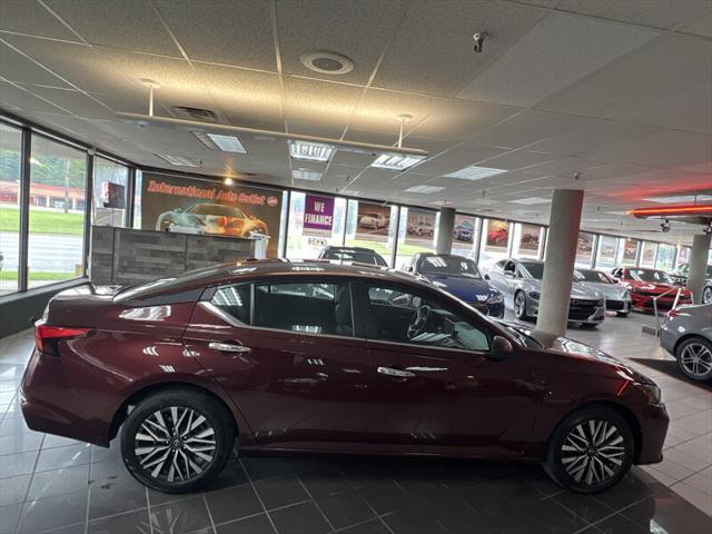 used 2025 Nissan Altima car, priced at $15,995