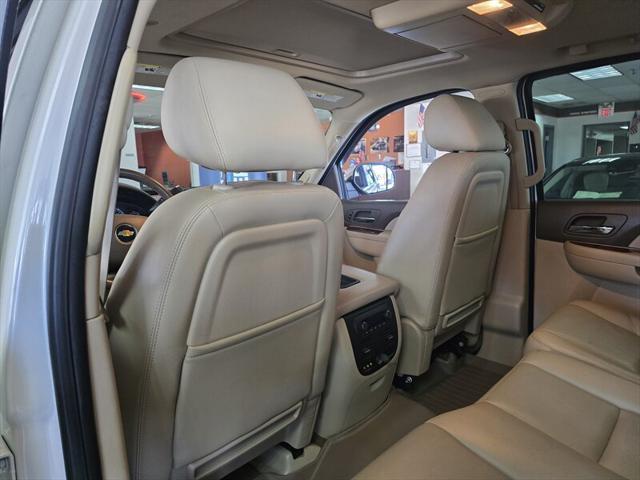used 2011 Chevrolet Avalanche car, priced at $16,995