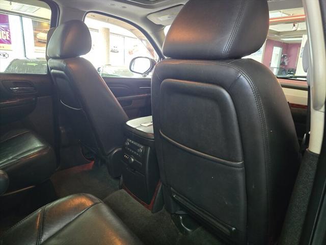 used 2011 Cadillac Escalade ESV car, priced at $11,995