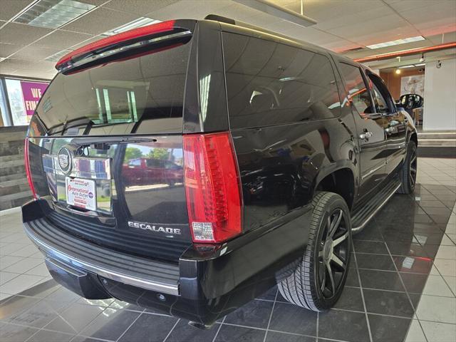 used 2011 Cadillac Escalade ESV car, priced at $11,995