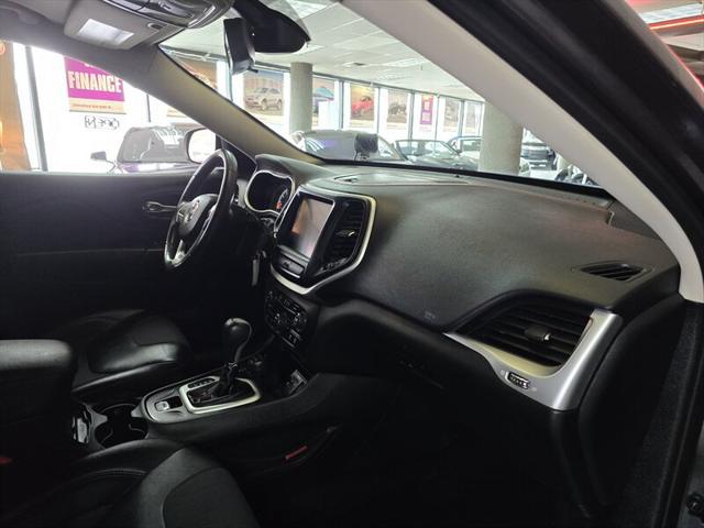 used 2015 Jeep Cherokee car, priced at $9,995