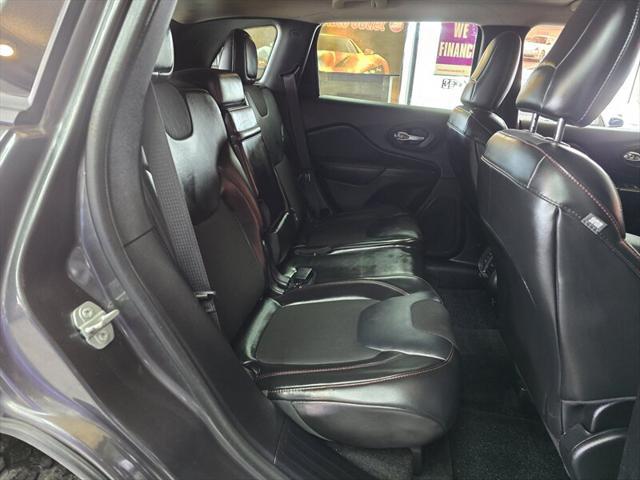 used 2015 Jeep Cherokee car, priced at $9,995